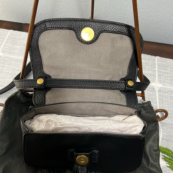 BNWT Vince Camuto Cory Leather Belt Bag in Jet Black - Picture 9 of 11